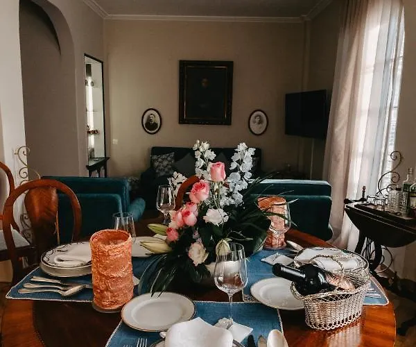 Deluxe Uncle Vassos Apartmán *